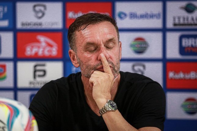 Kemarahan Thomas Doll Terhadap Kinerja Wasit di Pertandingan Persija vs RANS