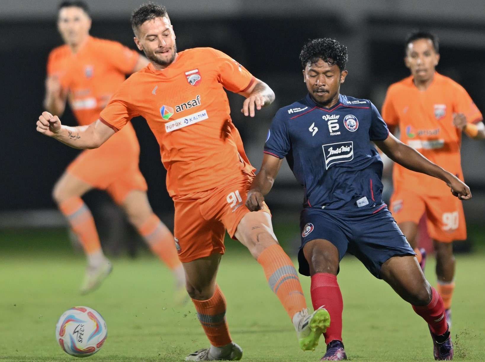 Persaingan Ketat Puncak Klasemen BRI Liga 1 2023/2024