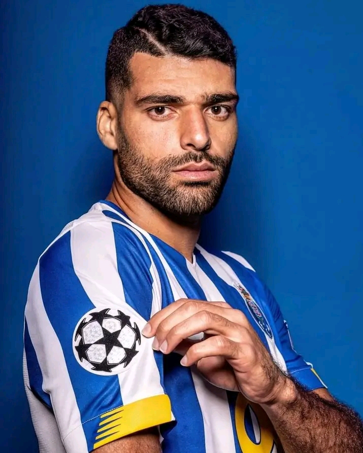 Doyan Koleksi Gelandang, Real Madrid Incar Taremi dari FC Porto Taremi menuju real Madrid 2024