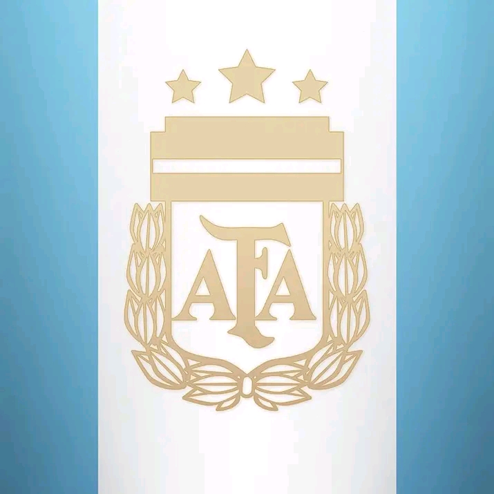 Demi Hormati Lionel Messi, Presiden AFA Akan Pensiunkan Jersey No. 10 1704170647166