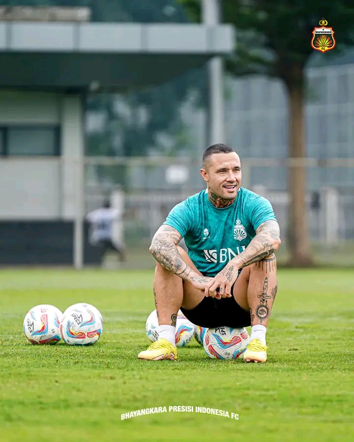 Radja Nainggolan Mengaku di Indonesia Dirinya Diperlakukan Seperti Seorang Raja 1704865516426