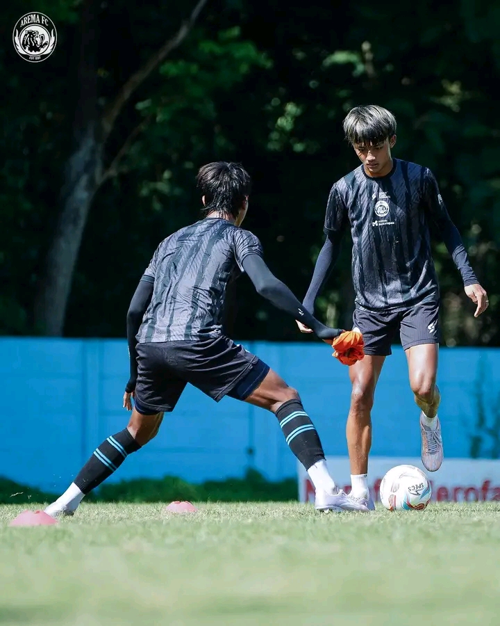 Arema Krisis Pemain Setelah Jalani Uji Coba, Pelatih : Ini Merugikan Saya 1706334676602