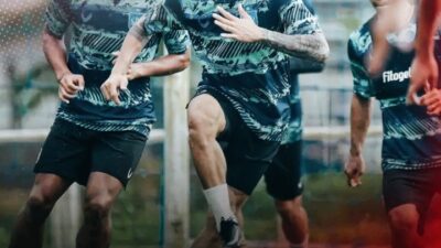 Picsart 24 01 22 12 03 00 995