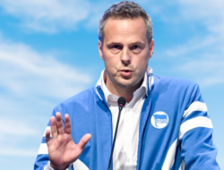 Innalillahi Presiden Hertha Berlin Kay Bernstein Meninggal Dunia