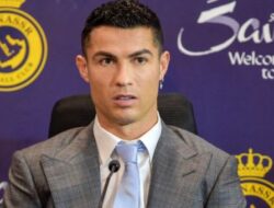 Terkait dengan Lionel Messi Menjadi Motif Ronaldo Remehkan Ligue 1