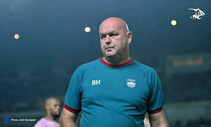 Bojan Hodak Ungkap Persiapan Persib Lawan Barito Putera : Mereka Lawan Enteng 1708180977974