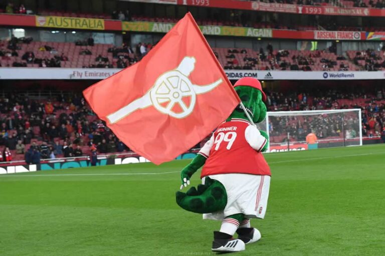 Arsenal Memanfaatkan Momentum untuk Menantang Liverpool di Liga Inggris