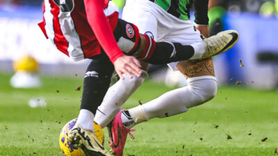 Tekel Horor yang Mengancam Karier Kaoru Mitoma