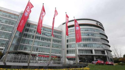 Bayern Munchen Incar Andrew Robertson dari Liverpool Jika Alphonso Davies Hengkang