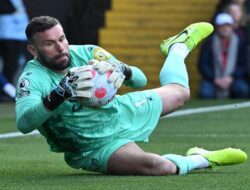 Ben Foster Mendukung Keputusan Tolak Panggilan Timnas Inggris