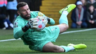 Ben Foster Mendukung Keputusan Ben White Tolak Panggilan Timnas Inggris