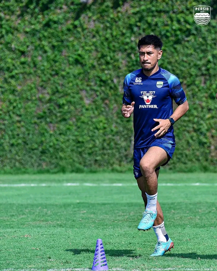 Comeback Dari Cedera, Klok Siap Bela Persib 1713077455248