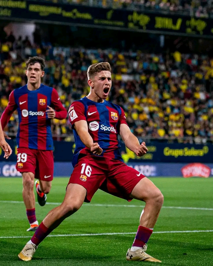 Bintang Barcelona Dipertahankan Xavi untuk Tetap Bersama Sampai Penutup Karir 1713079426825