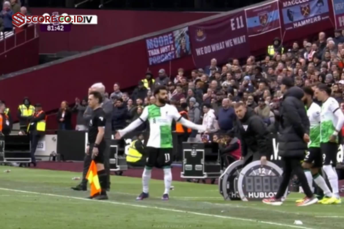 Liverpool vs West Ham United Jurgen Klopp Bikin Salah Marah