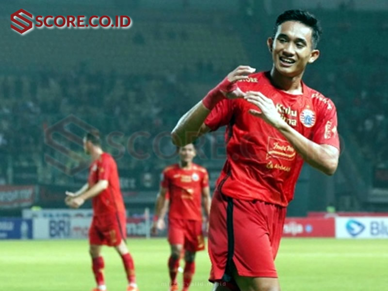 Gaji Siapa yang Lebih Besar Thom Haye Atau Rizky Ridho