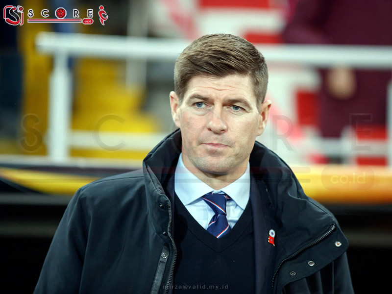 Gerard Tegaskan Salah Tetap Setia di Liverpool