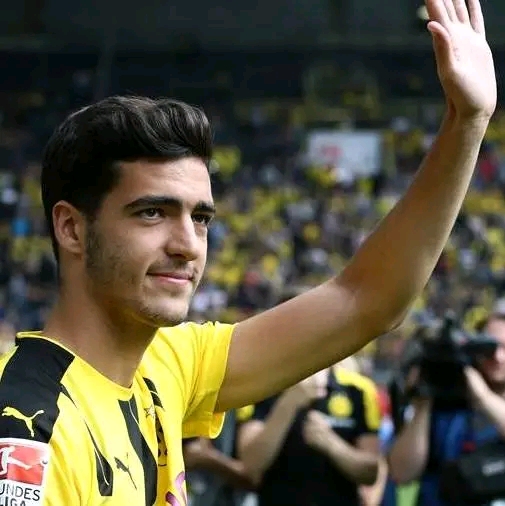 Prediksi Skor Real Sociedad vs Atletico Madrid, Kick Off Pukul 21.15 WIB merino