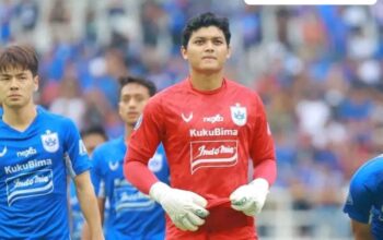 PSIS Semarang Resmi Perpanjang Kontrak Kiper Timnas Adi Satryo