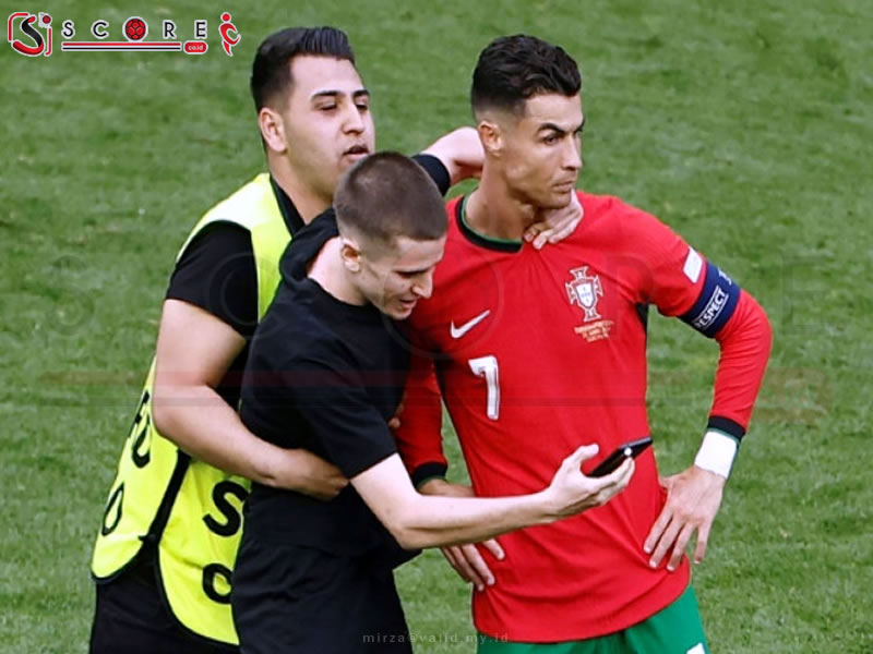 Ronaldo Menjadi Target Pitch Invader di Euro 2024 Pelatih Belgia Ini Bahaya