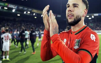 Tatapan Penuh Kepuasan dari Calvin Verdonk Bersama Timnas Indonesia