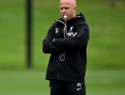 Liverpool Tengah Rekrut 2 Kiper Baru, Pengganti Allison?