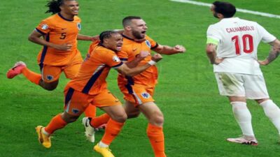 Kemenangan Belanda Tipis Atas Turki