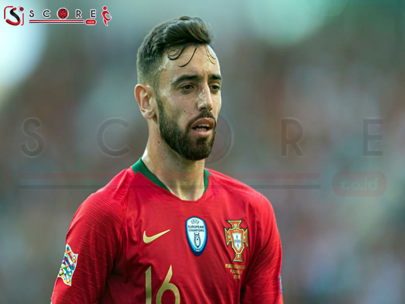 Manchester United Pertimbangkan Barter Bruno Fernandes dengan Dua Pemain PSG