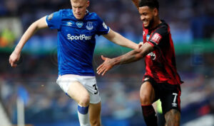 Tawaran MU Masih Ditolak Everton Jarrad Branthwaite Gimana Nasibnya