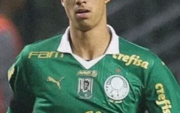 Berita Transfer Liverpool: The Reds Naksir Bek Palmeiras