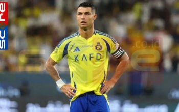 Cristiano Ronaldo Pemain Bola Paling Kaya Di Dunia: Pendapatan 2x Kali Lipat Messi!