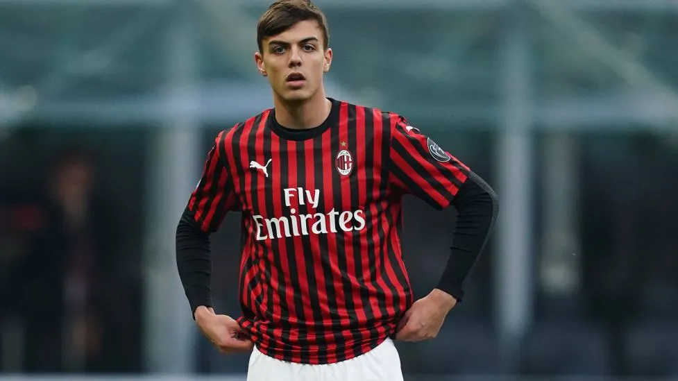 Debut Daniel Maldini di Timnas Italia Disaksikan Langsung Paolo Maldini dan Istri Daniel Maldini 1