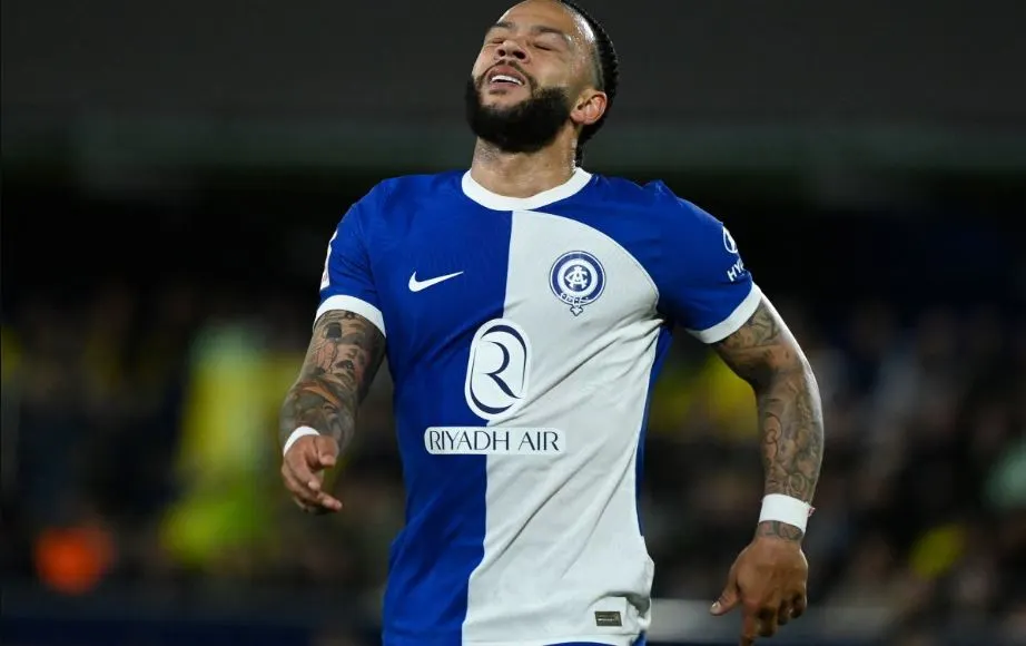 Baru Gabung Sebulan, Memphis Depay Terancam Diputus Kontrak Corinthians Memphis Depay 1