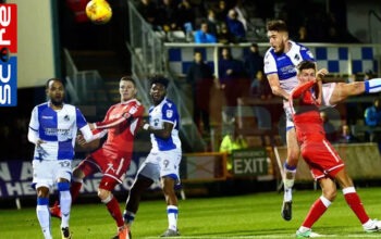 Prediksi Skor Swindon Town vs Bristol Rovers: EFL Trophy 2024/2025 Fase Group