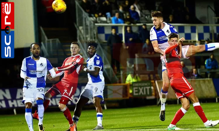 Prediksi Skor Swindon Town vs Bristol Rovers