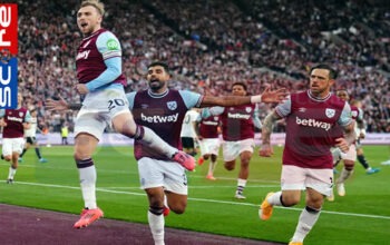 West Ham Kalahkan Manchester United 2-1 di Akhir Pertandingan