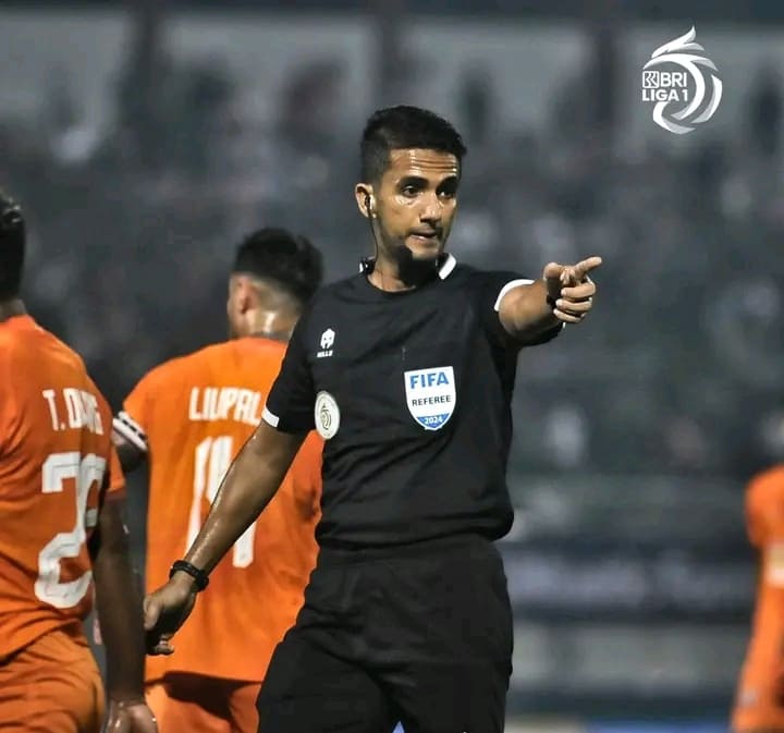 Wasit Biang Kerok Liga 1 Musim 2024/2025