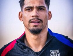 Chelsea Kepincut Duo Bek Barca di Bursa Transfer Januari 2025