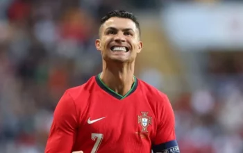 Cristiano Ronaldo Incar 1.000 Gol? Nggak Bakal Bisa!