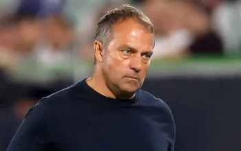 Hansi Flick Ternyata Pernah Berguru ke De Zerbi Sebelum Latih Barcelona, Belajar Apa?