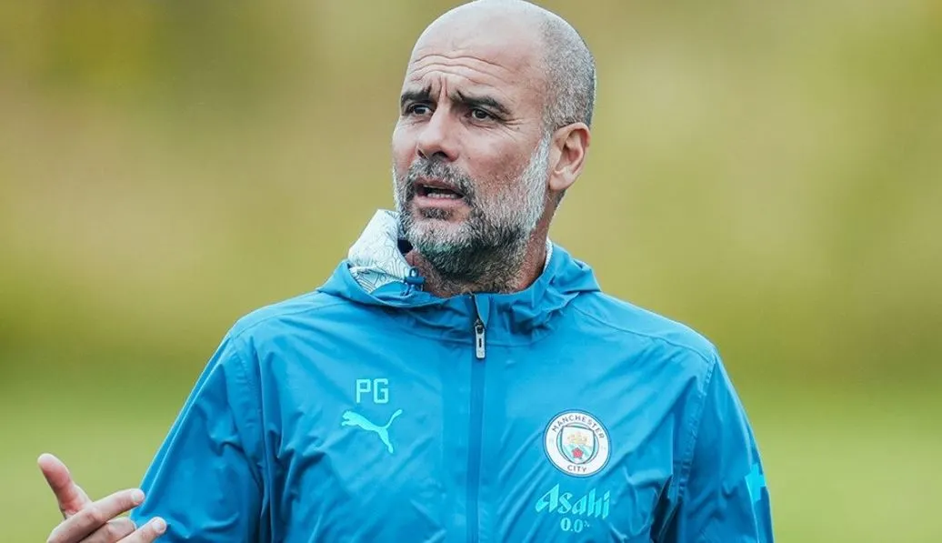 Tepis Isu Hengkang, Pep Guardiola Siap Perpanjang Kontrak dengan Manchester City Pep Guardiola 4