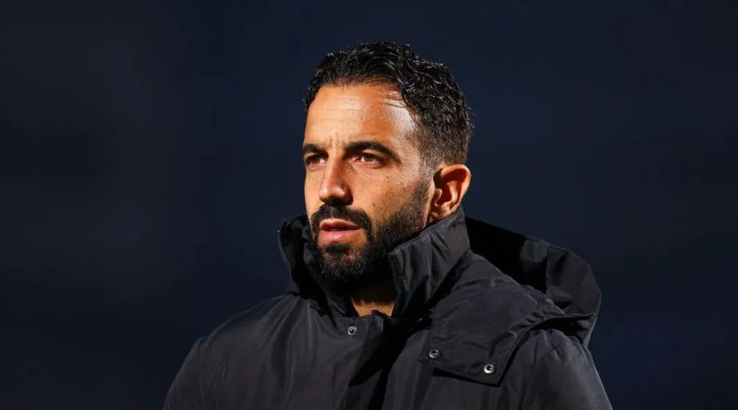 Bergerak Cari Ruang Kosong, Instruksi Baru untuk Penyerang MU di Era Ruben Amorim Ruben Amorim 15