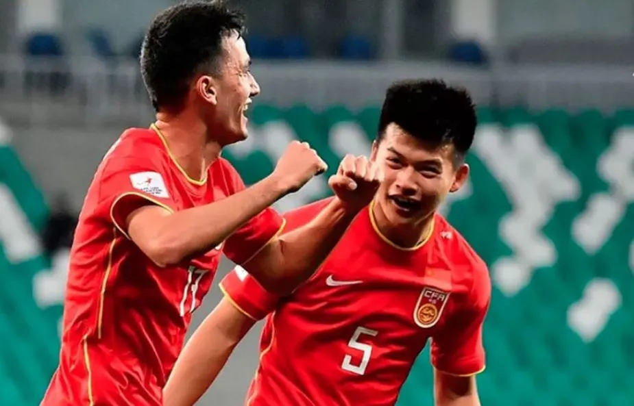 Kok Bisa China Kalah 0-7 Lawan Jepang, Tapi Bisa Kalahkan Indonesia dan Bahrain? Timnas China 1