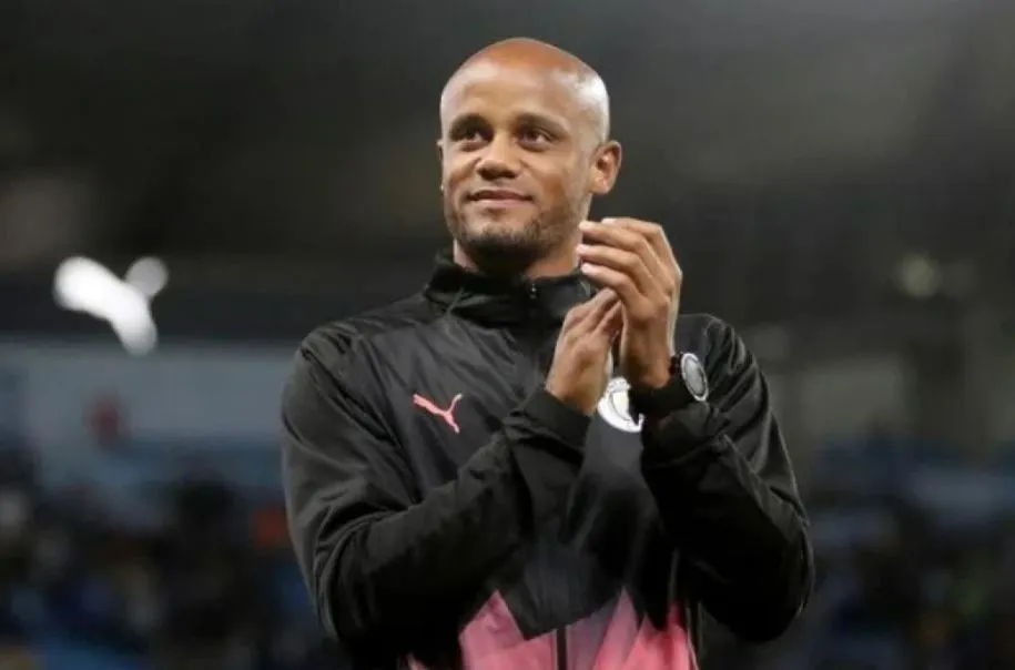 Punya Skuad Berkualitas, Vincent Kompany Ogah Remehkan PSG Vincent Kompany 1