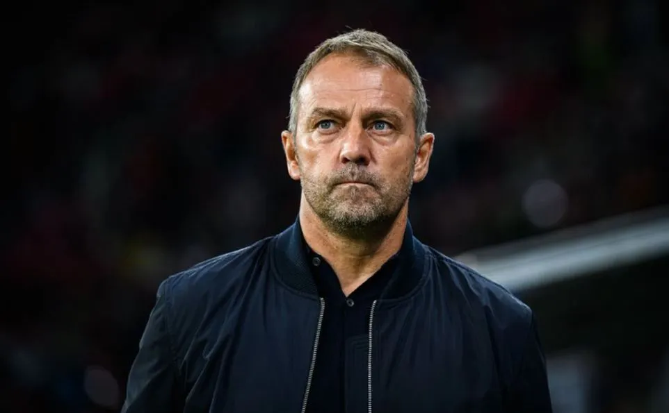 Hansi Flick Siapkan Dua Strategi untuk Barcelona Bangkit dari Krisis Hansi Flick 2