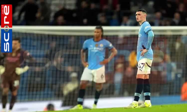 Manchester City dalam Tekanan