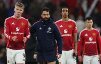 Kalah dari Wolves, Manchester United Kini Berjarak 8 Poin dari Zona Degradasi