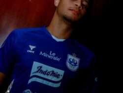 Pelatih PSIS Semarang Ngamuk Gustavo Souza Diserang Fans: Dia Pemain Baru!