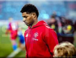 Sindiran Keras Untuk Marcus Rashford: Pelatih 60 Tahun Lebih Baik