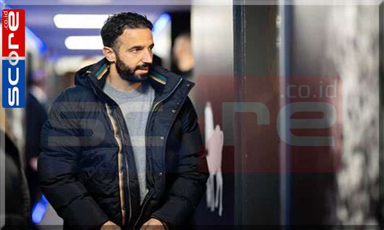 Ruben Amorim Minta Maaf