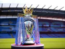 2 Sindiran Trofi Liga Inggris Dan Arsenal dari Piers Morgan